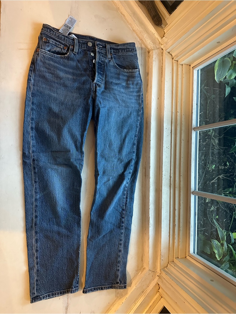 Levi's Women's Straight Leg Jeans in Dark Blue Wash